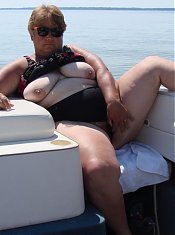 Plump Wives - Exclusive Amateur BBW pics